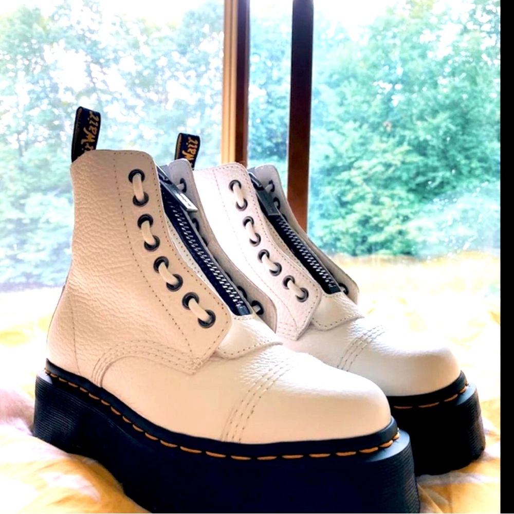 Dr Martens